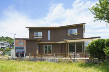 広島市安佐南区　建築設計事務所　かんくう建築デザイン　三入南の家　外観１