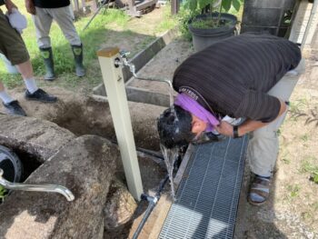 炎天下での配管工事～広島の建築設計ブログ～